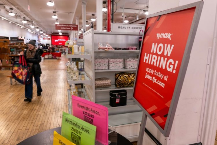 Private sector employment grew less than expected by 140,000 jobs last month, according to payroll firm ADP. ©AFP