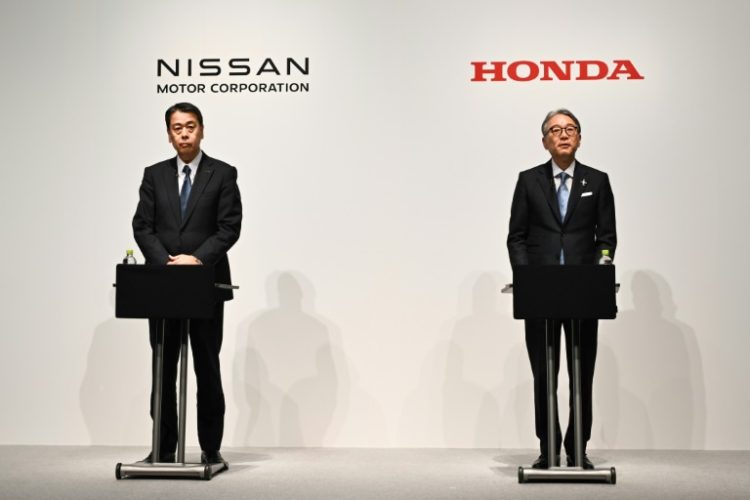 Japanese auto giants Nissan and Honda agreed to explore a strategic partnership in electric vehicles. ©AFP