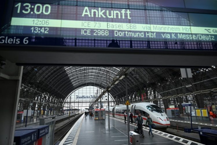 Passengers in Germany are stranded by strikes hitting trains and airlines. ©AFP