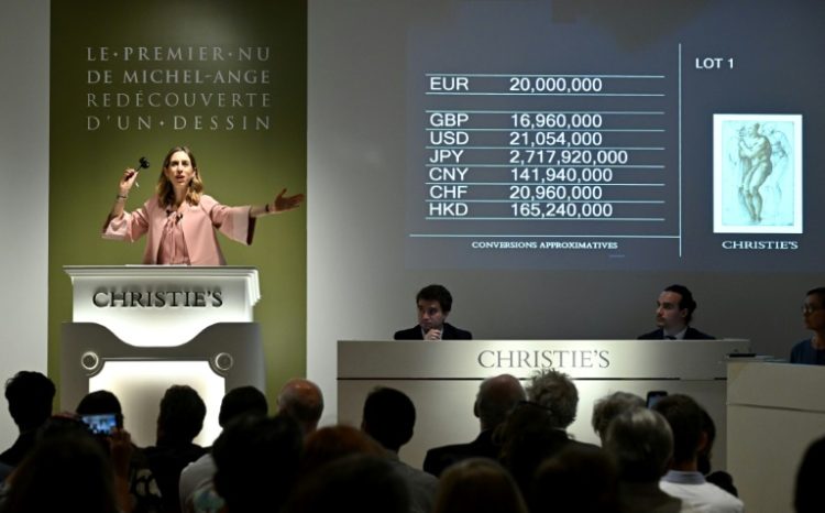 Traditional showroom auctions could be doomed as sales move online. ©AFP