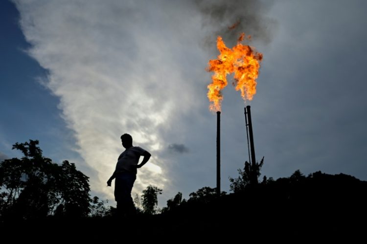 The oil and gas industry has made it clear it plans on sticking around as long as possible. ©AFP