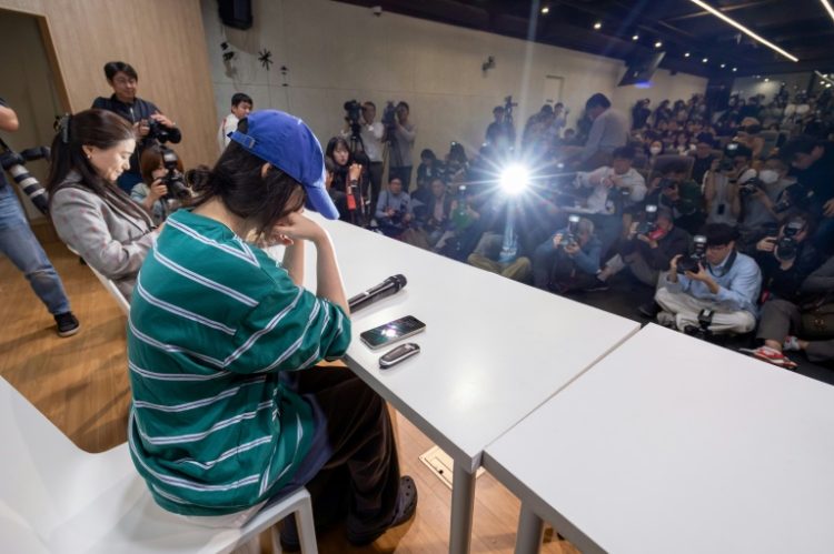 Min Hee-jin, famed superproducer and chief of ADOR, a powerhouse subsidiary of HYBE, attends a news conference denying breach of trust accusations. ©AFP