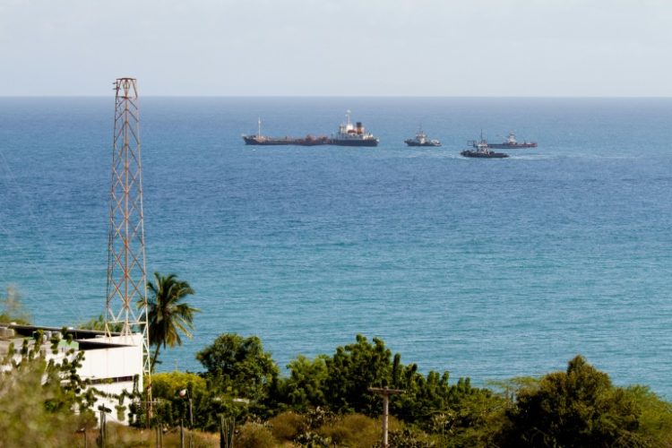 A tanker travels off the coast of Venezuela, where authorities insist its oil sector would keep going regardless of whether the United States imposes sanctions. ©AFP