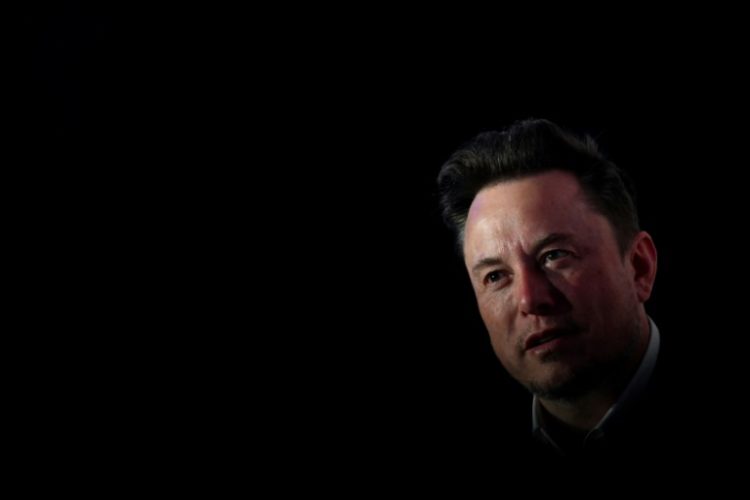Elon Musk, owner of social media platform X, faces an investigation by Brazilian authorities over accusing a judge of censorship for blocking certain social media accounts suspected of spreading disiniformation. ©AFP