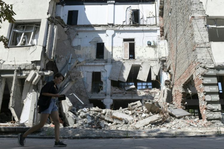 Mariupol fell to Russian forces after a two-month siege that cost the lives of thousands and left the city in rubble. ©AFP