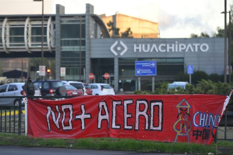 The Huachipato steel plant, Chile's largest, has become a casualty of cheap Chinese steel imports. ©AFP
