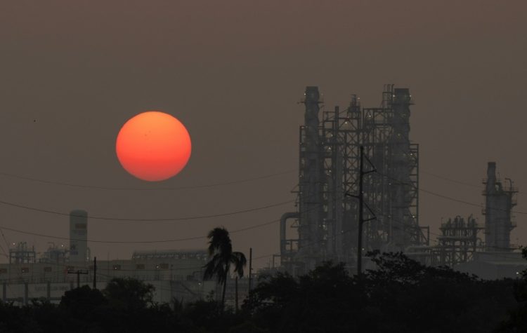 The Olmeca oil refinery is one of Mexican President Andres Manuel Lopez Obrador's infrastructure mega-projects. ©AFP