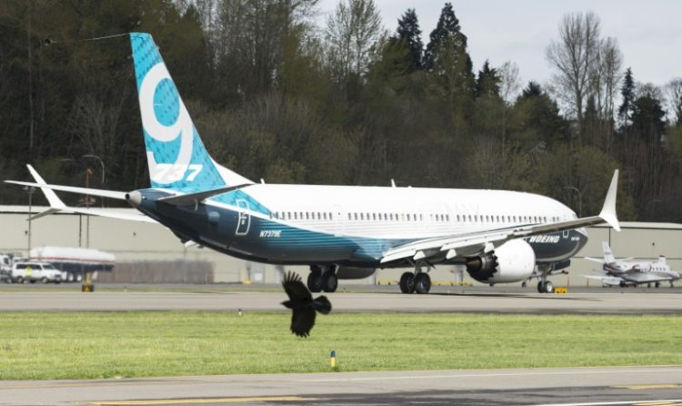 Boeing shares fell after the company's CFO lowered the company's cash forecast. ©AFP