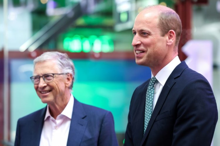 Microsoft founder Bill Gates, left, and Britain's Prince William at the Breakthrough Energy Summit in London on Thursday . ©AFP