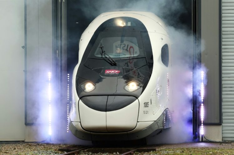 Italians look set to enjoy France's TGV. ©AFP