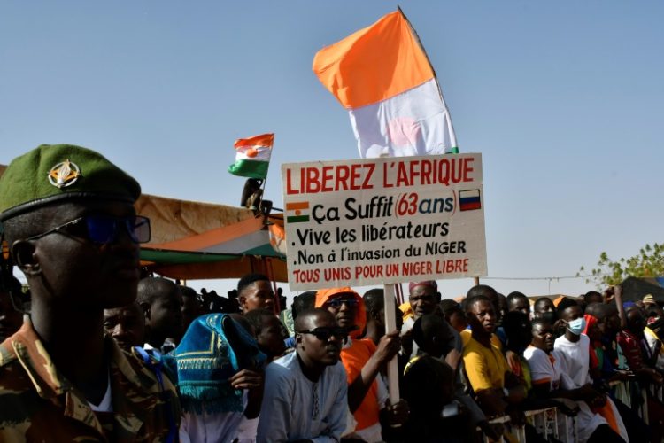 Niger citizens celebrated the departure of French troops in 2023. ©AFP