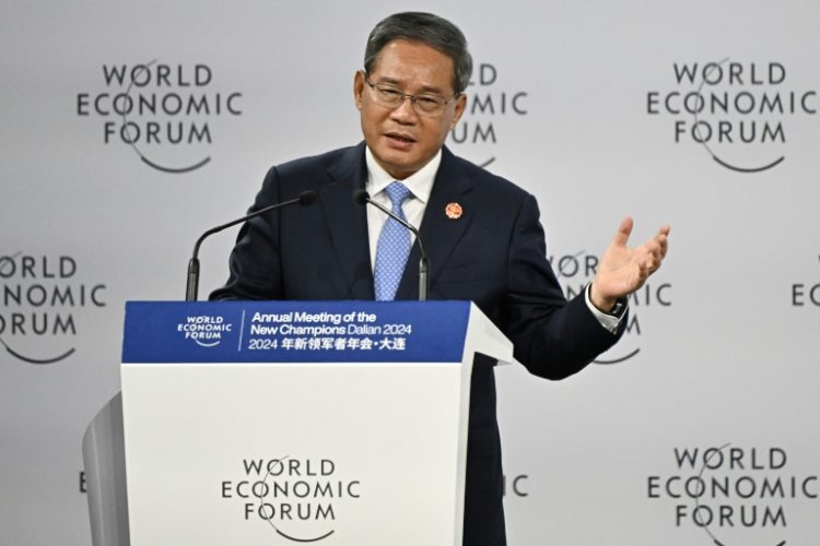 Li Qiang spoke at the opening of a World Economic Forum conference known as the 'Summer Davos'. ©AFP