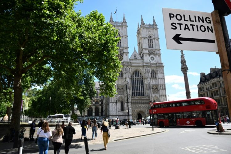 Traders were following the UK general election that was expected to sweep in the Labour party. ©AFP