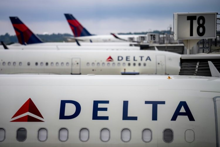 Delta Air Lines reported lower profits as growth in operating expenses outpaced that of revenues. ©AFP