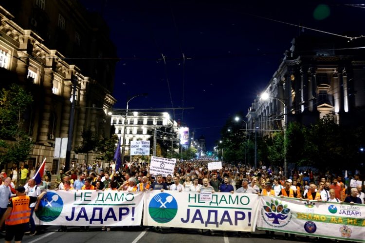 Thousands chanted slogans against the mine as they rallied in downtown Belgrade. ©AFP