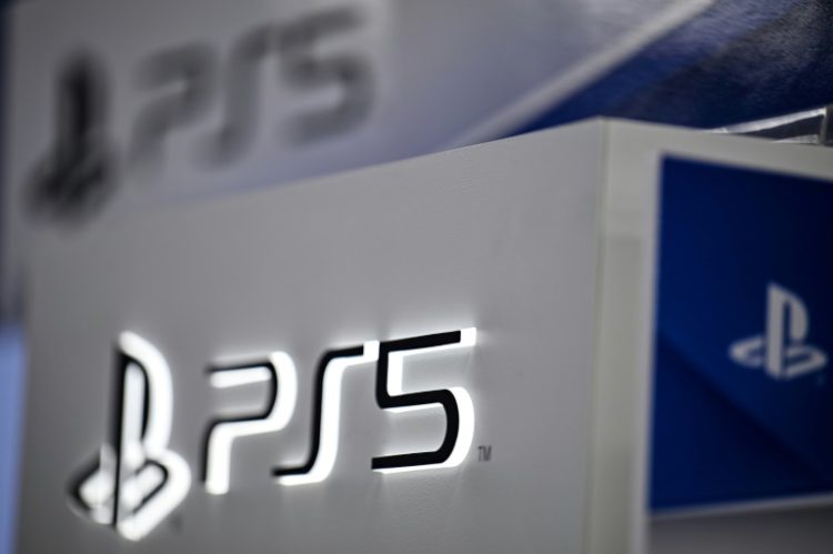 Sony raised its full-year net profit forecast after a solid performance in the first quarter, predicting strong sales in its video game, music and image sensor sectors. ©AFP