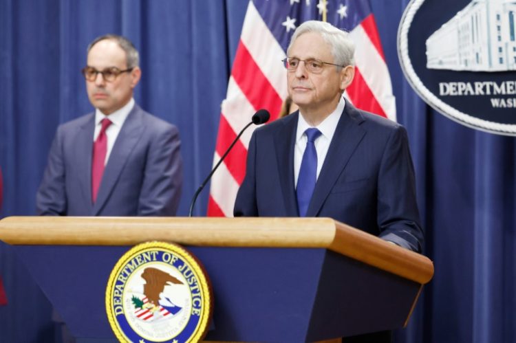 US Attorney General Merrick Garland speaks alongside Assistant Attorney General Jonathan Kanter to unveil charges against RealPage. ©AFP