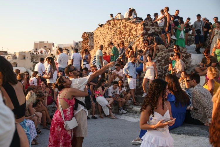 At peak times parts of the island of Santorini are nearing saturation. ©AFP