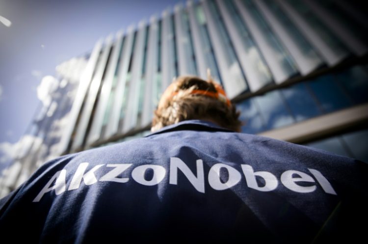 AkzoNobel's CEO sought to put a positive gloss on the job cuts . ©AFP