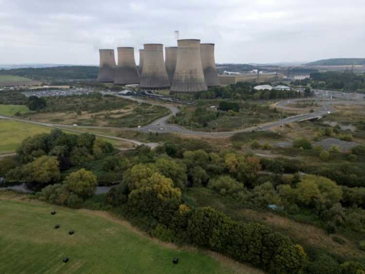 The Ratcliffe-on-Soar coal-fired power station has dominated the central England landscape for nearly 60 years. ©AFP