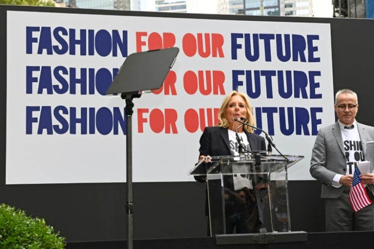 US First Lady Jill Biden gives a surprise speech at a "get out the vote" march that opened New York Fashion Week, on September 6, 2024. ©AFP