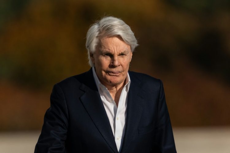 Former Abercrombie and Fitch CEO Mike Jeffries walks out of federal court after his arraignment in Central Islip, New York on October 25, 2024. ©AFP