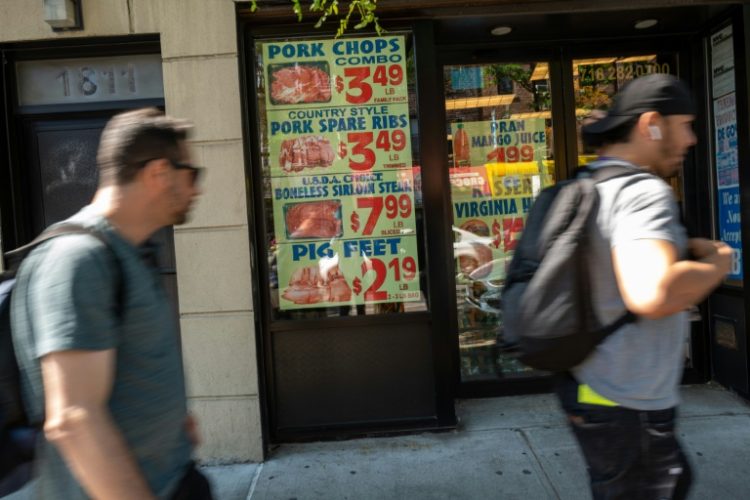 US annual inflation slowed to 2.4 percent in September from 2.5 percent in August. ©AFP