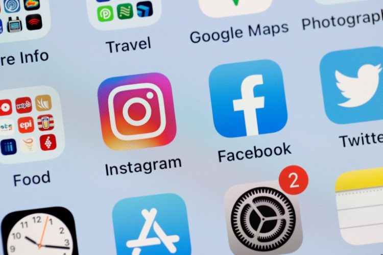 Free users of Facebook and Instagram in the EU will soon get an option for less targeted ads. ©AFP