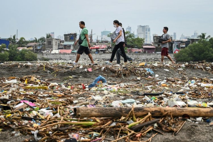 Long one of the top sources of ocean plastic, the Philippines is hoping new legislation requiring big companies to pay for waste solutions will help clean up its act. ©AFP