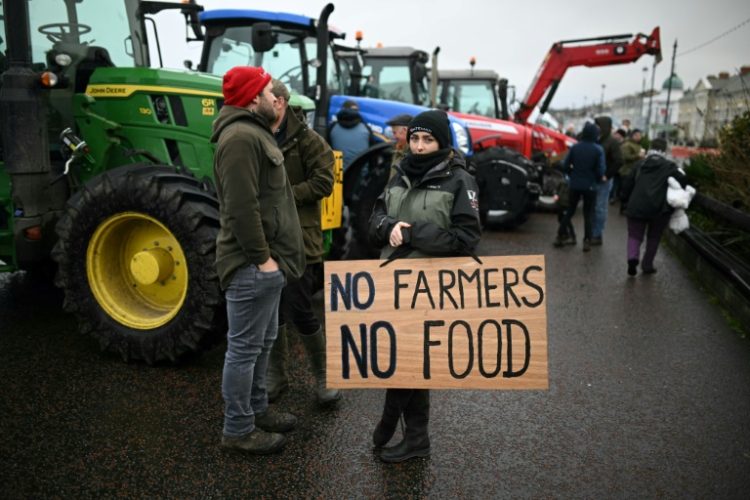 Farmers say the inheritance taxation change could break up family farms. ©AFP