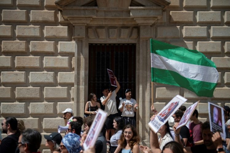 Malaga, one of Spain's most visited cities, has seen protests this year against mass touris. Malaga is the Spanish province with the highest number of houses for tourist use. ©AFP