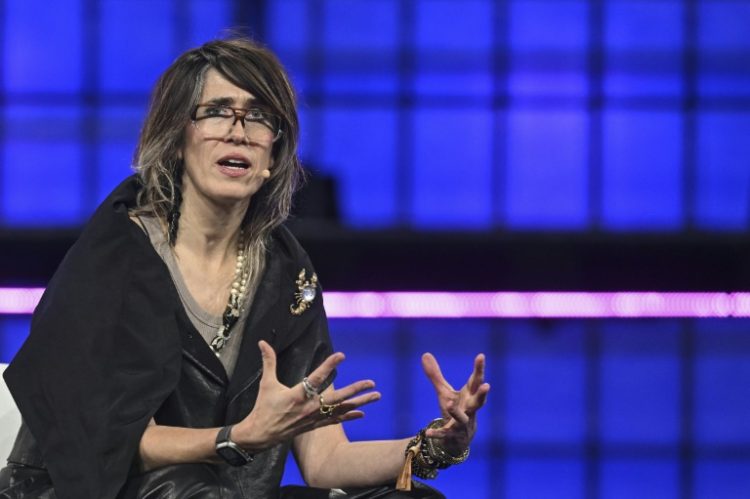 Unlike the bulk of her peers, Grammy-winning British singer Imogen Heap -- seen here at the Wedb Summit in Lisbon --is embracing the use of artificial intelligence (AI) to make music. ©AFP