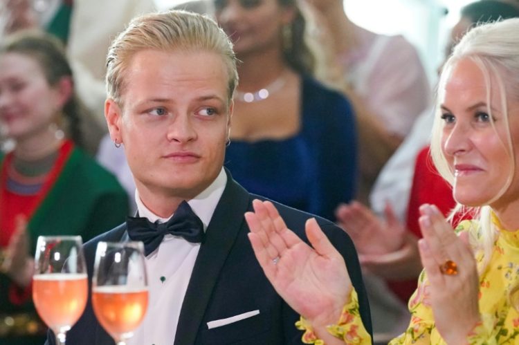 Marius Borg Hoiby with his mother Norwegian Crown Princess Mette-Marit in 2022. ©AFP