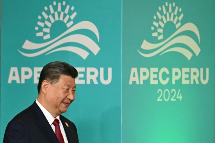 Chinese President Xi Jinping arrives at the APEC Economic Leaders' Meeting (AELM) in Lima. ©AFP