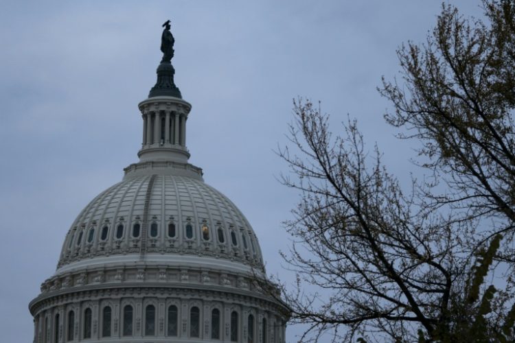 US lawmakers battling to avert a government shutdown this weekend after  the House of Representatives rejected a Republican-led funding bill . ©AFP