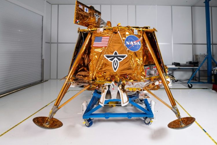 This undated handout image courtesy of Firefly Aerospace shows the fully assembled Blue Ghost Mission 1 lunar lander vehicle. ©AFP