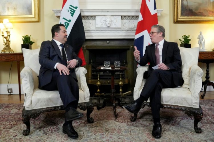 Iraqi Prime Minister Mohammed Shia al-Sudani (L) met British counterpart Keir Starmer as he visits London. ©AFP