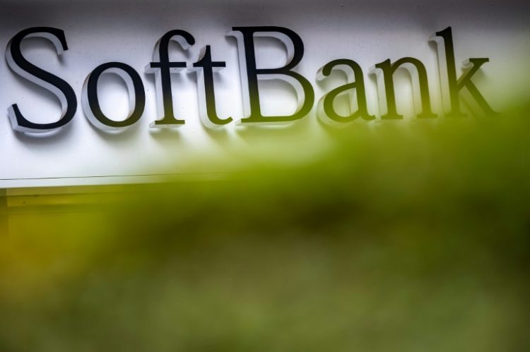 SoftBank's rally in Tokyo extended gains of more than 10 percent in the previous session. ©AFP