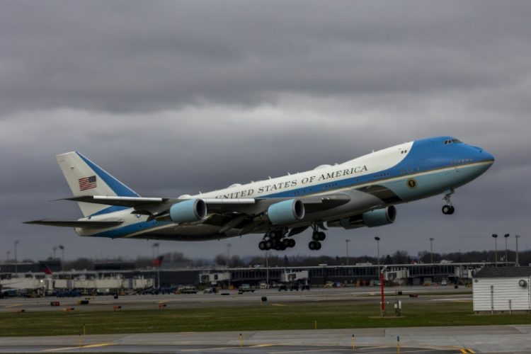 The current Air Force One jets face rising maintenance costs and use parts that are increasingly obsolete. ©AFP