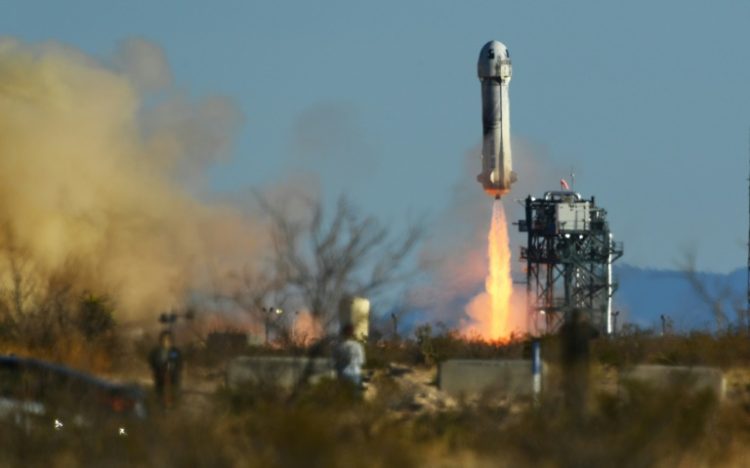 Blue Origin, whose rockets include New Shepard, seen in March 2022, has been attempting to land large government contracts . ©AFP