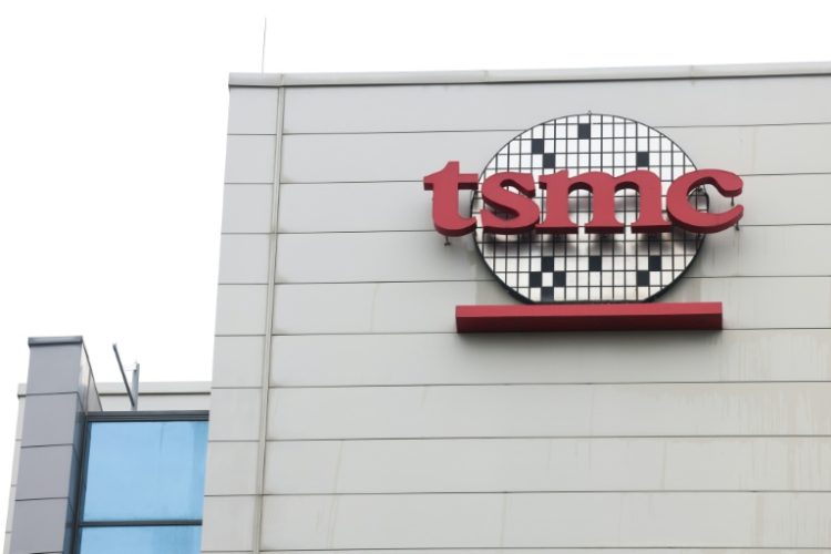 TSMC has plans to open three fabrication plants in the United States. ©AFP