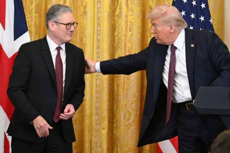 US President Donald Trump (R) holds a press conference with British Prime Minister Keir Starmer in the East Room of the White House in Washington, DC, on February 27, 2025. ©AFP