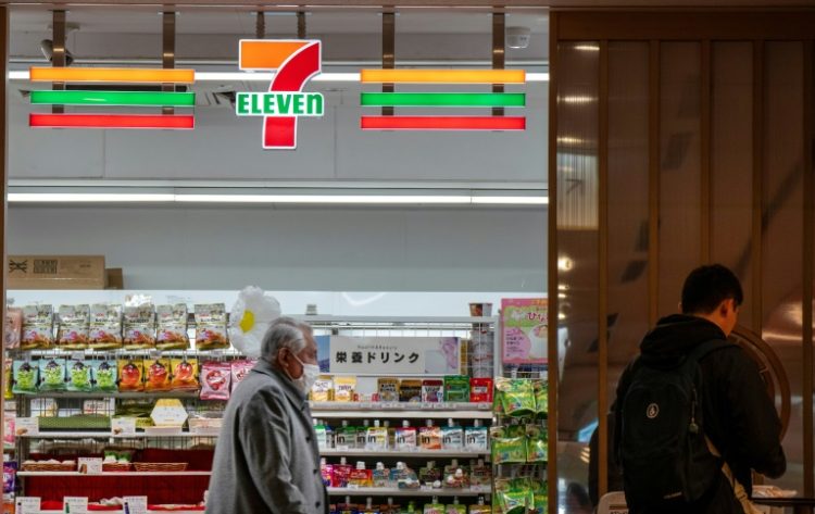 Seven & i operates some 85,000 convenience stores worldwide. ©AFP