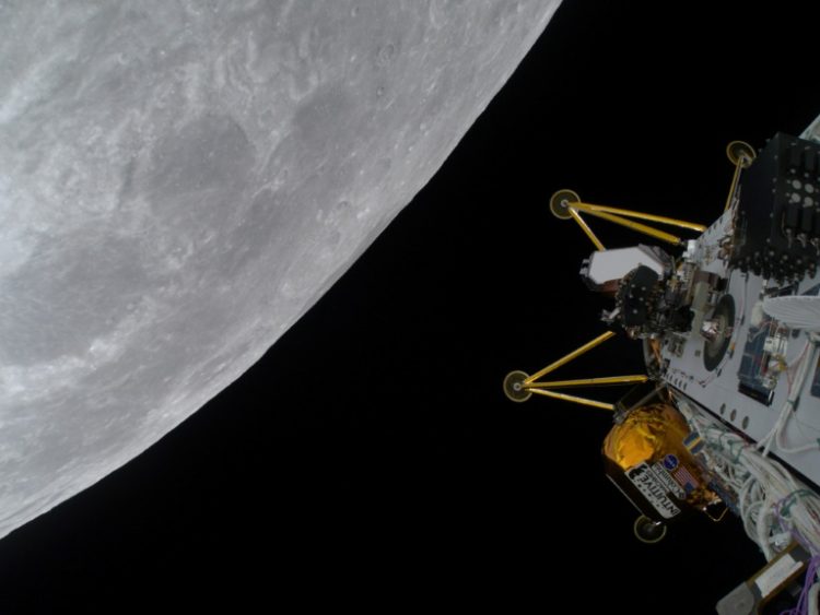 Intuitive Machines' Athena lander in circular orbit around the Moon. ©AFP