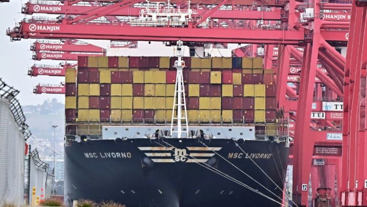 The US trade gap hit a new record in January, government data showed, as imports surged. ©AFP